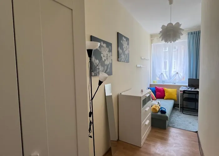 Habitación en casa particular Pokój Przy Targach Poznańskich Nr 3, łóżko Długość 190 Cm Poznan
